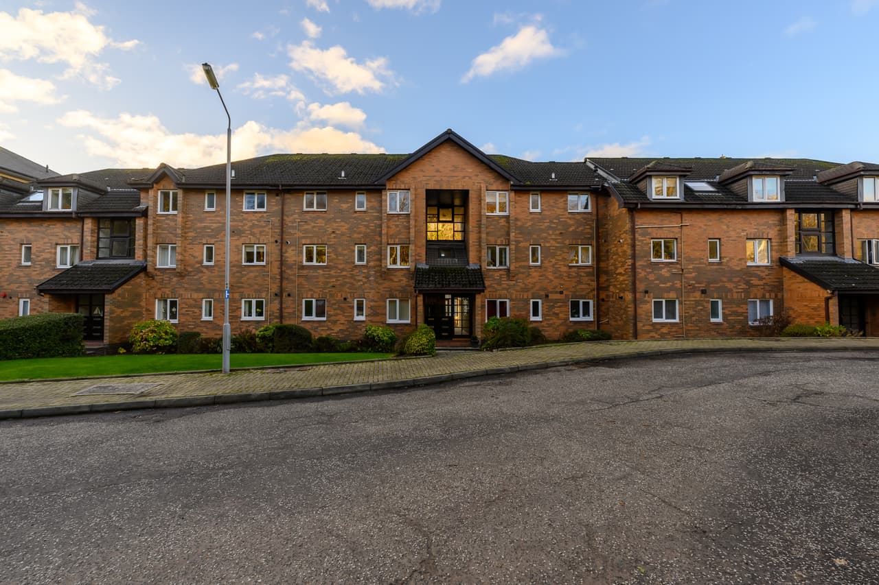 Flat 11, Rothesay Court Shore Road, Skelmorlie, Skelmorlie, PA17 5DY