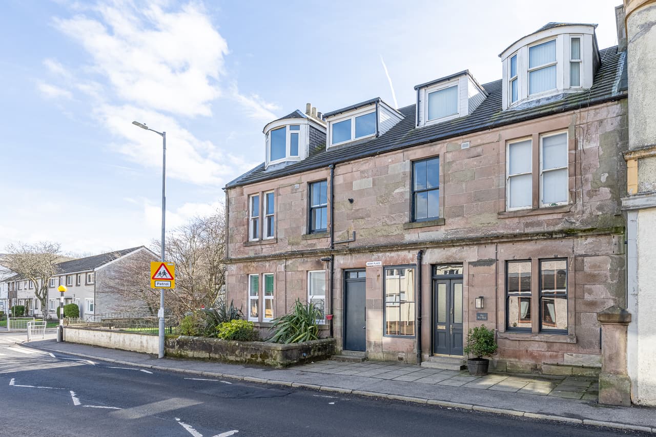 Flat 6, Boak Place Main Street, Greenock, Inverkip, PA16 0AT