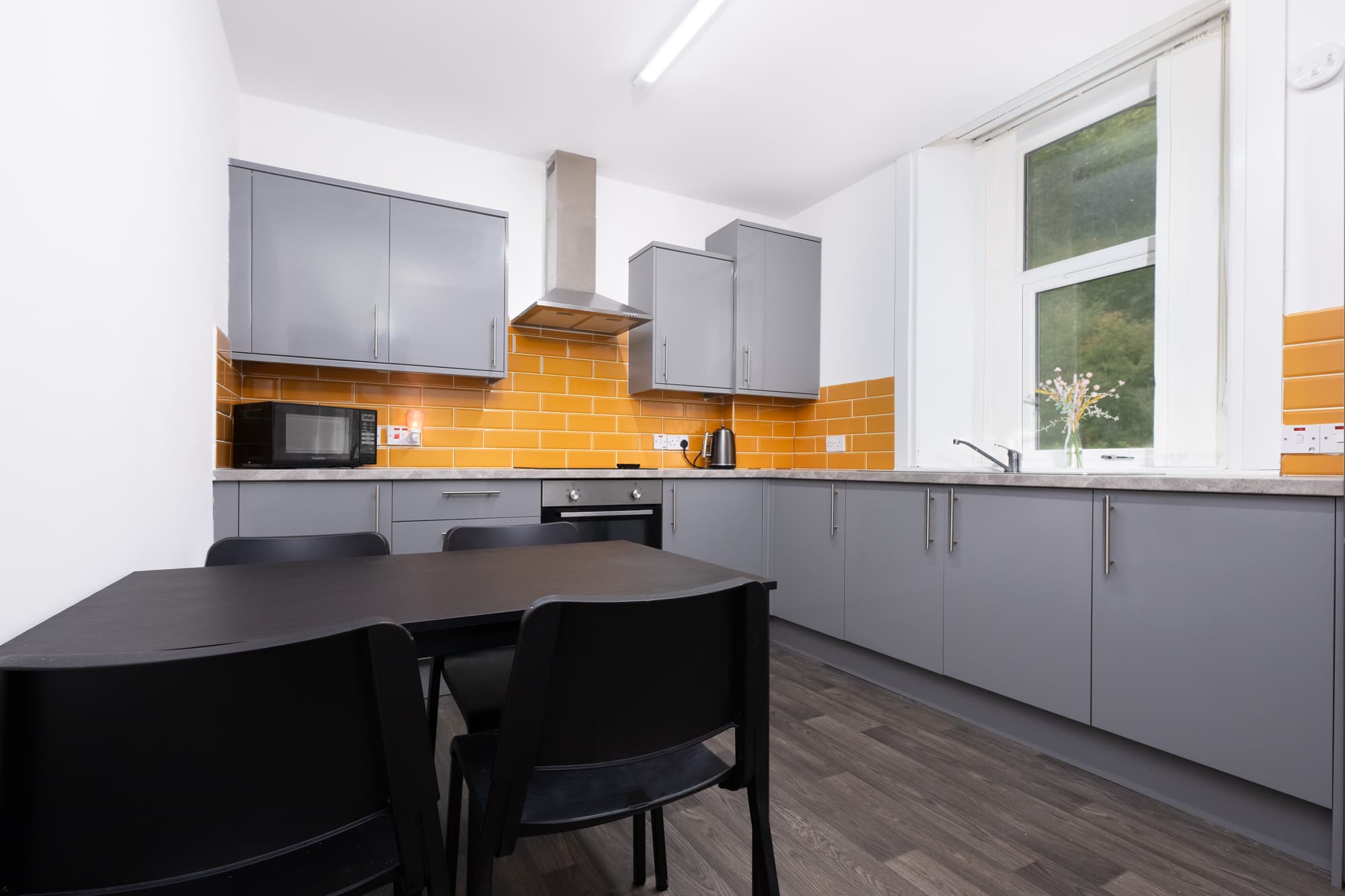 1/2, 66 Albert Road, Gourock, Gourock, PA19 1NL