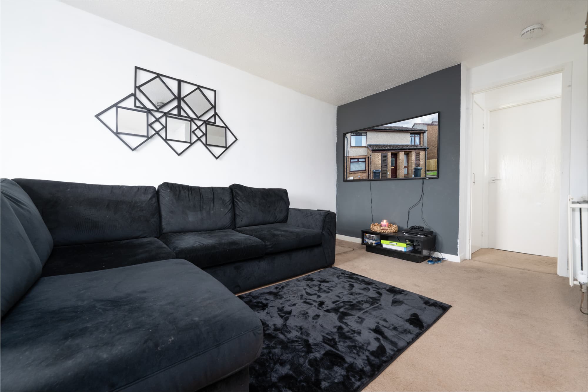 Bournemouth Road, Gourock, PA19 1HR