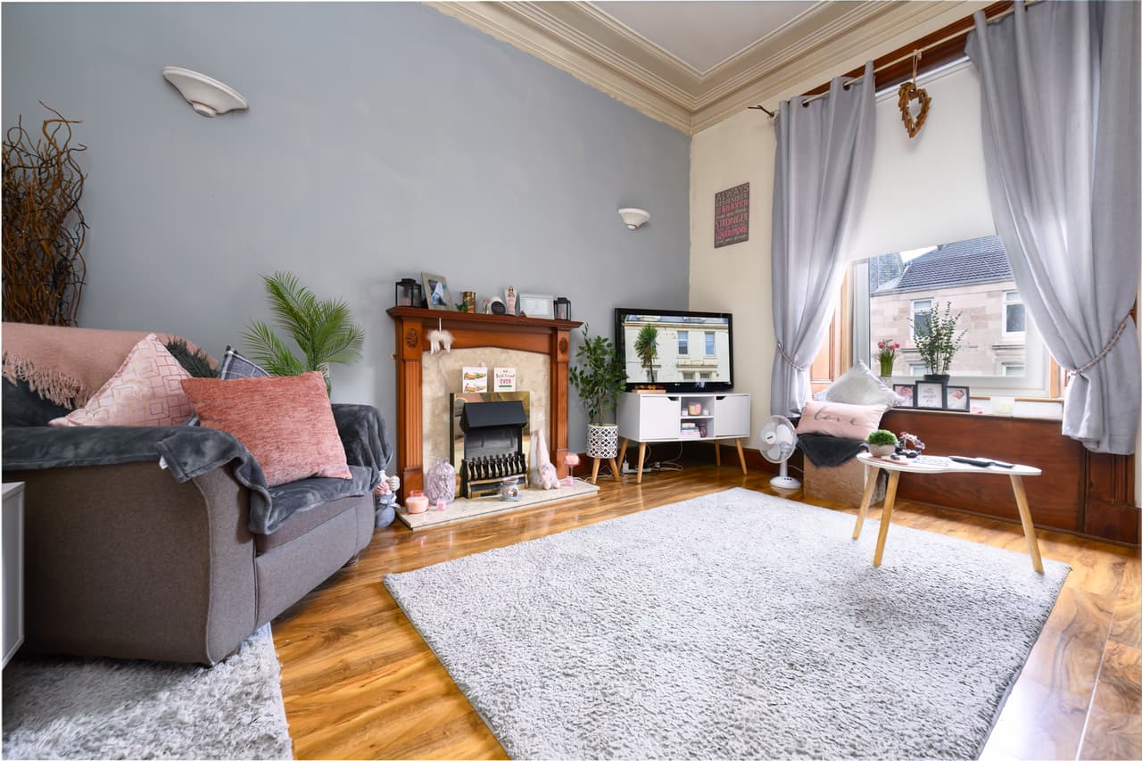 1/1, 70 Albert Road, Gourock, Gourock, PA19 1NL