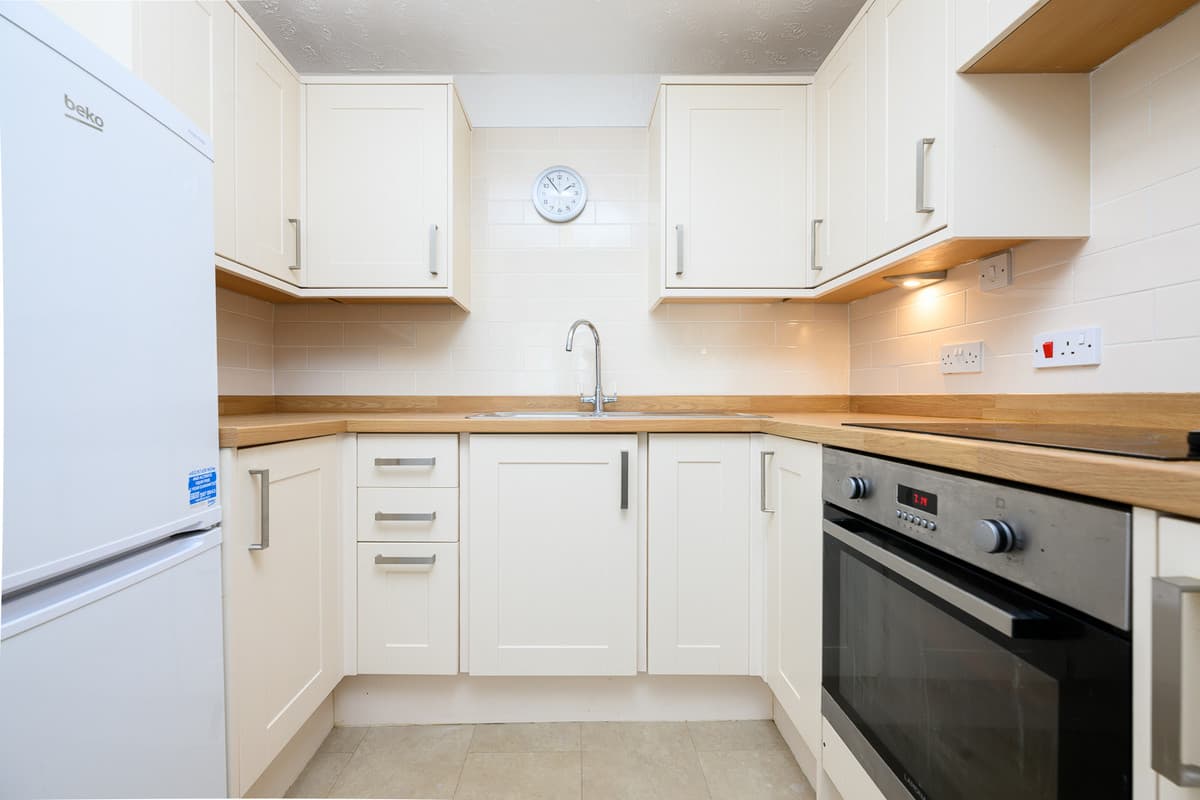 0/2 22 Binnie Street, 22 Binnie Street, Gourock, Gourock, PA19 1JS