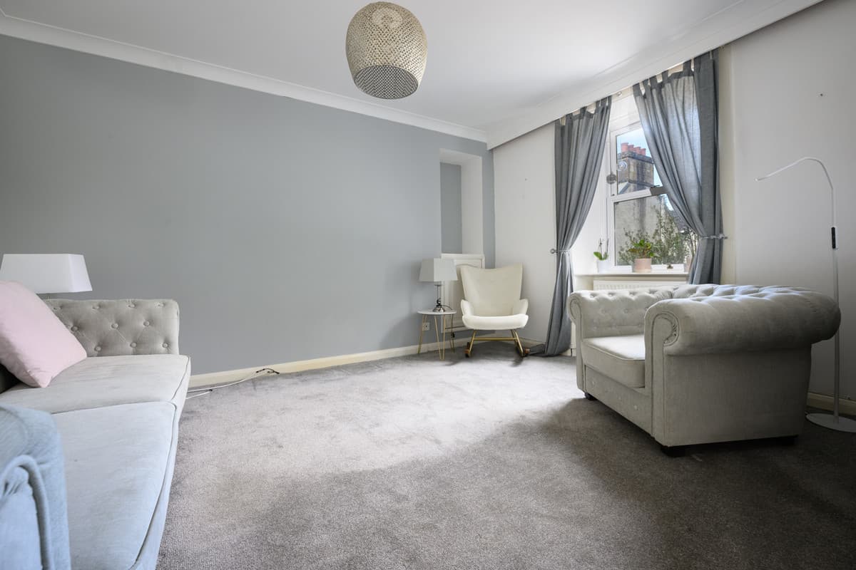 Flat 4, Cameron Place Main Street, Greenock, Inverkip, PA16 0AS