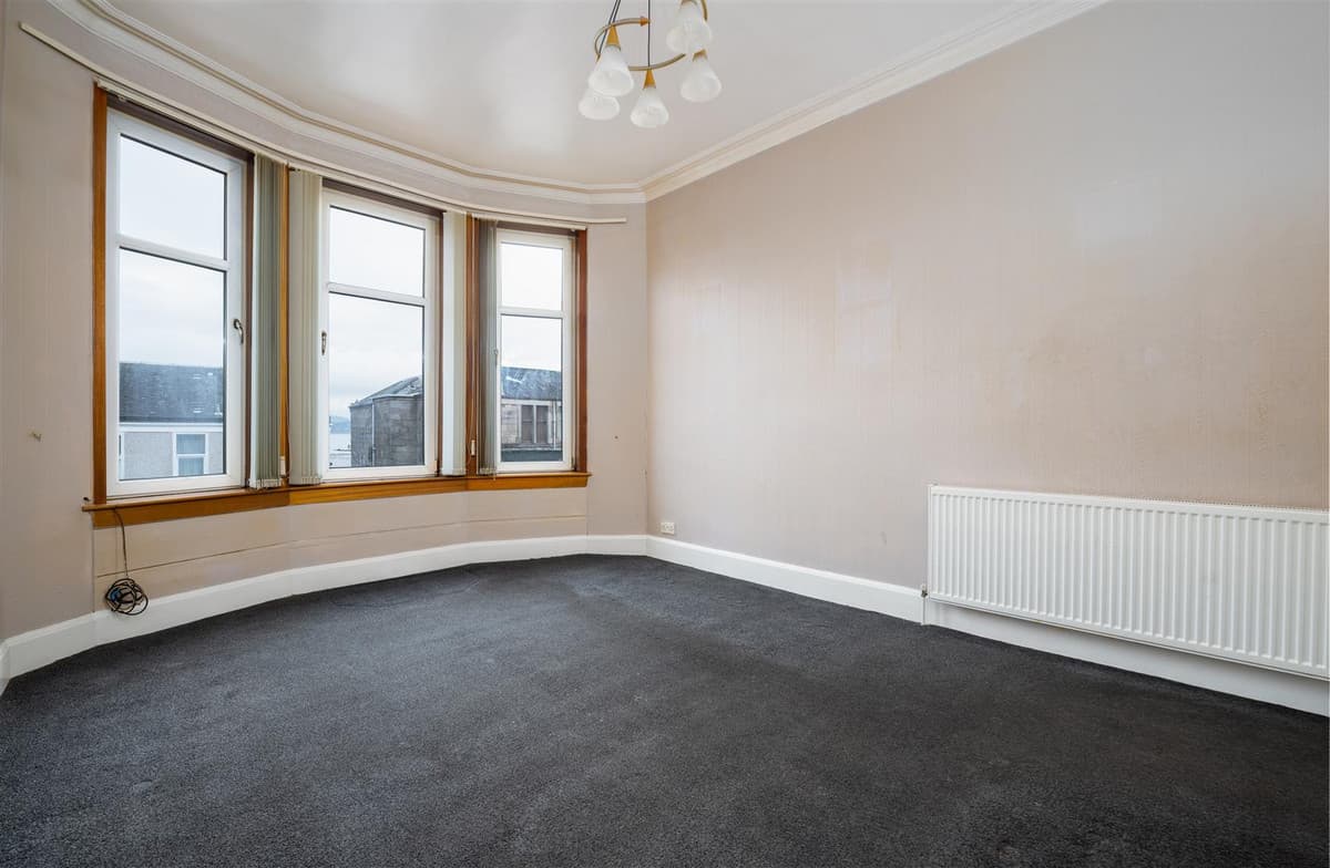 1/2 62 Cardwell Road, 62 Cardwell Road, Gourock, Gourock, PA19 1UN