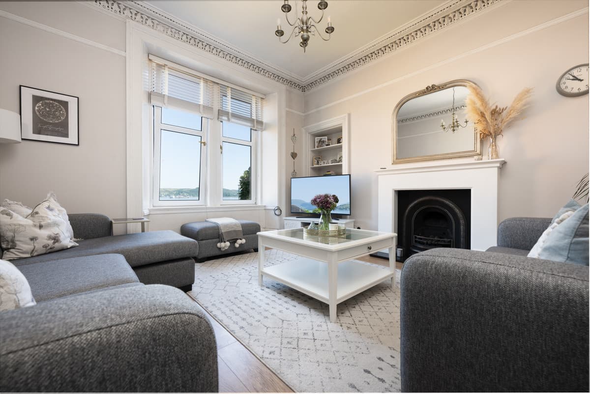 102b Manor Crescent, Gourock, Gourock, PA19 1UP