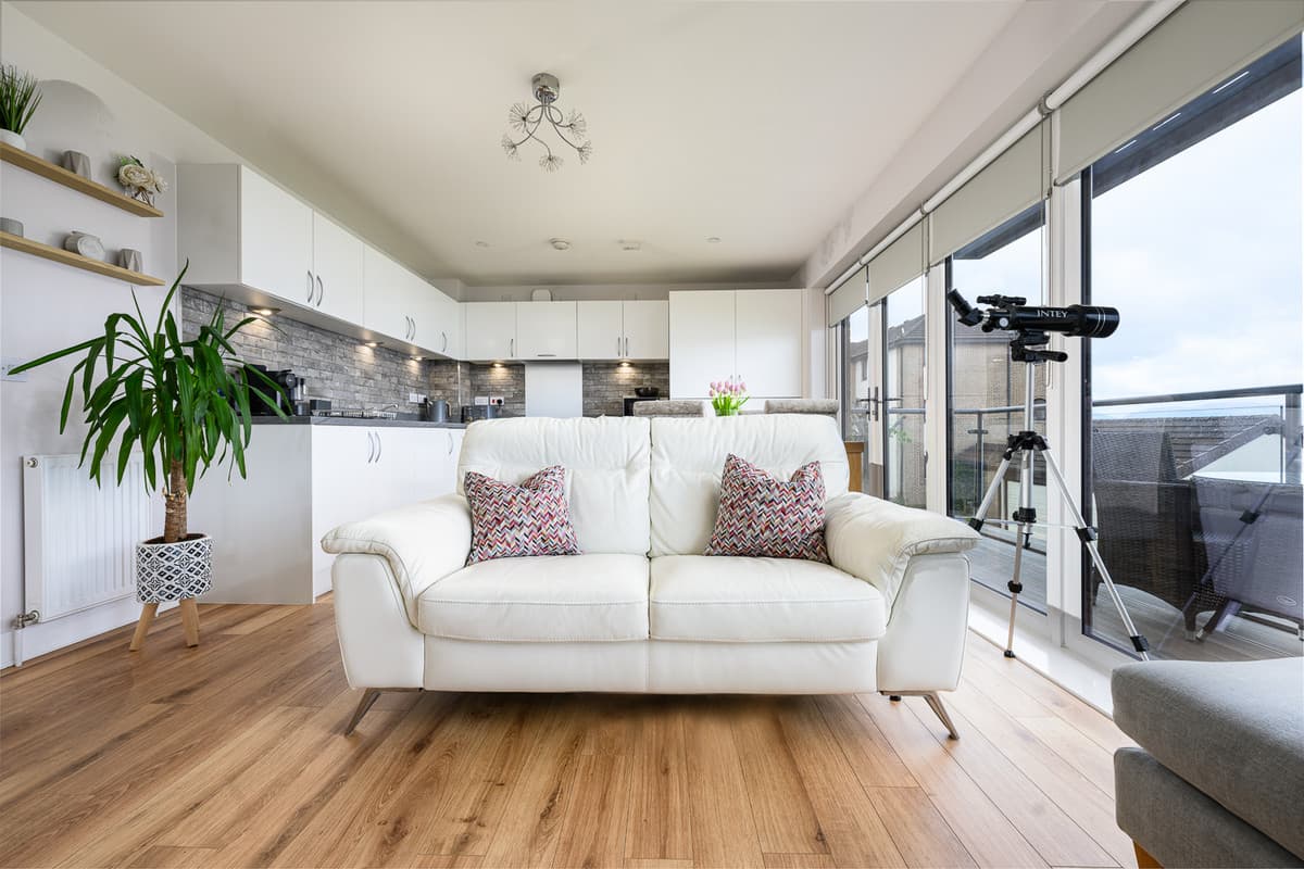 1/2 208 Eldon Street, Greenock, PA16 7QB