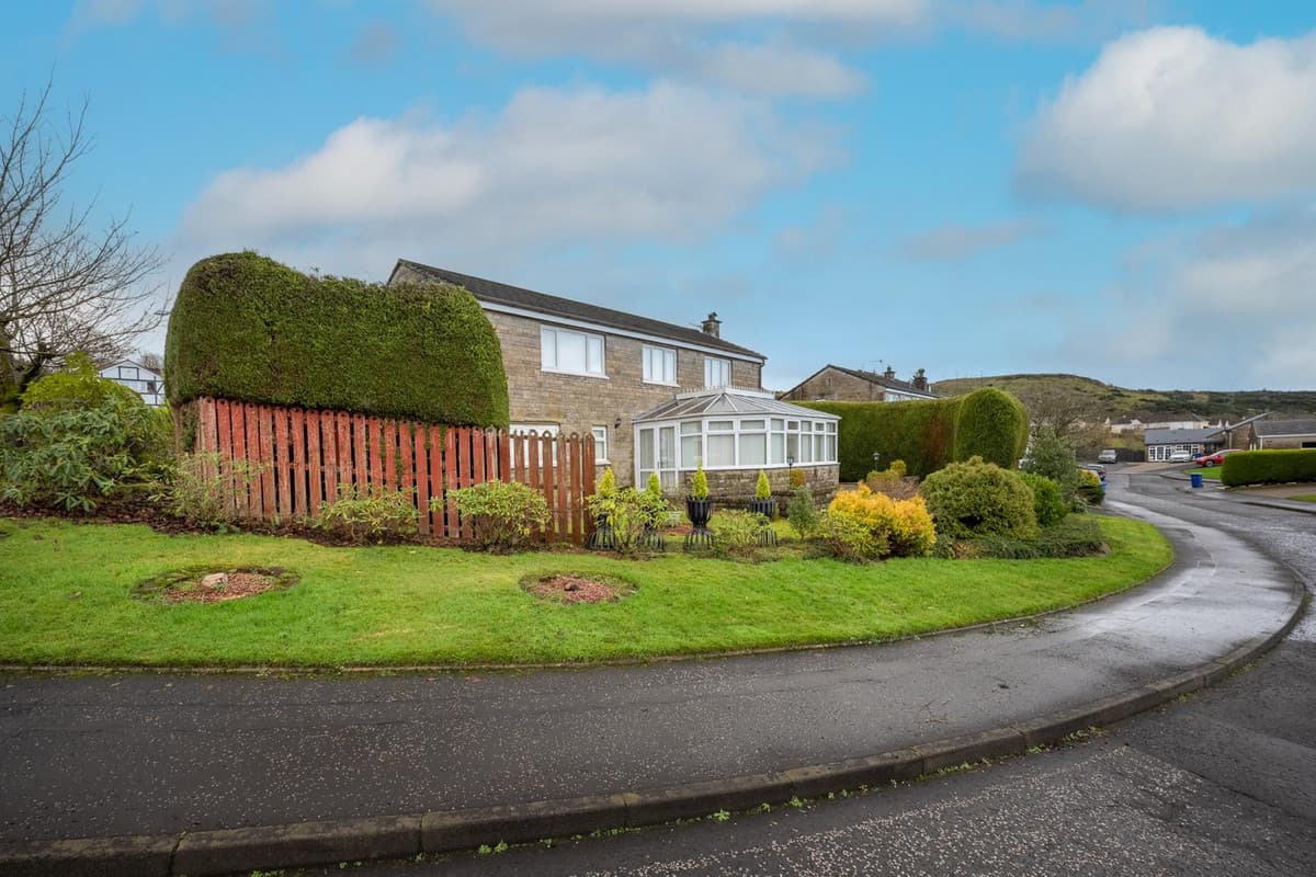 Tantallon Avenue, Gourock, Gourock, PA19 1HA