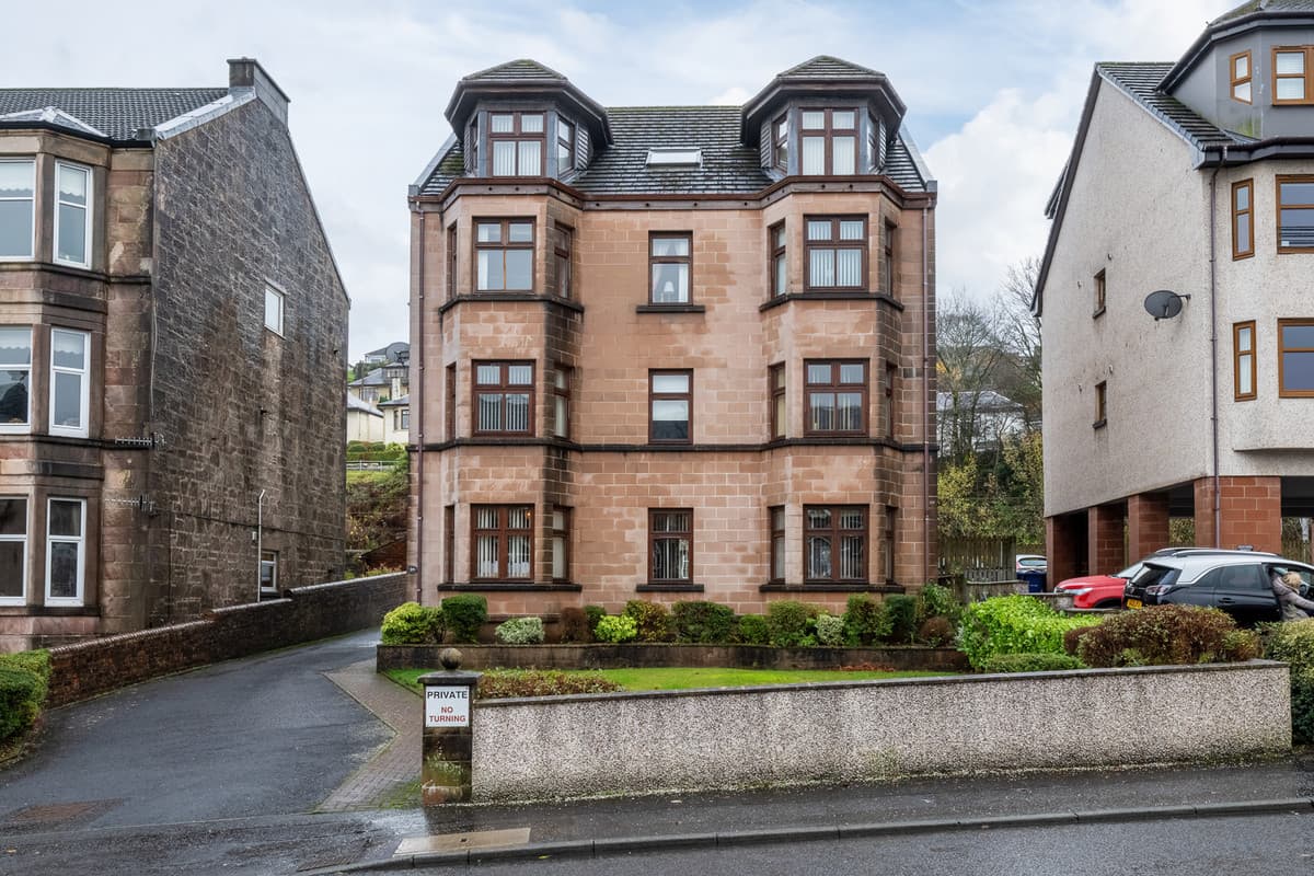 G/2, 90 Manor Crescent, Gourock, Gourock, PA19 1UP