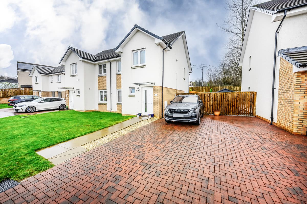 The Glebe, Inverkip, Greenock, Greenock, PA16 0GS
