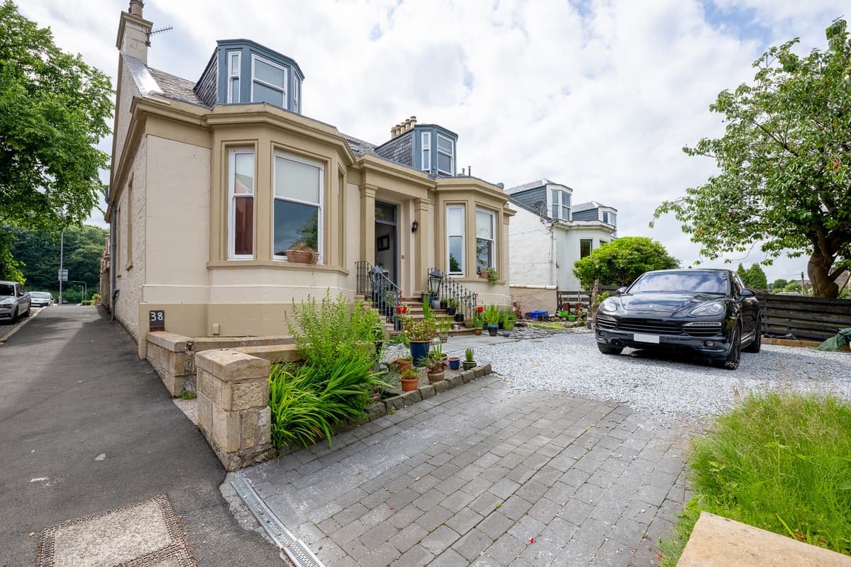 Robertson Street, Greenock, Greenock, PA16 8QB