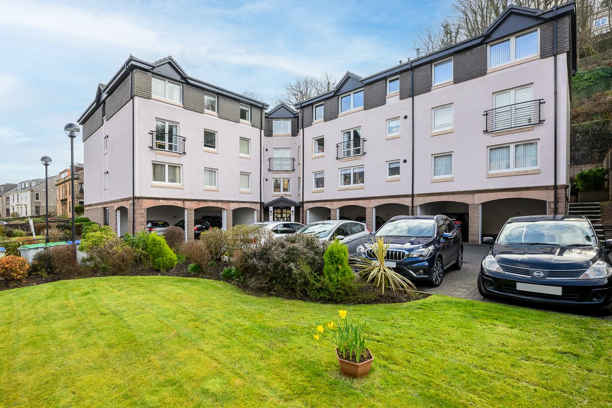 Flat 2, Ashton Court, Gourock, 54 Albert Road, PA19 1LT