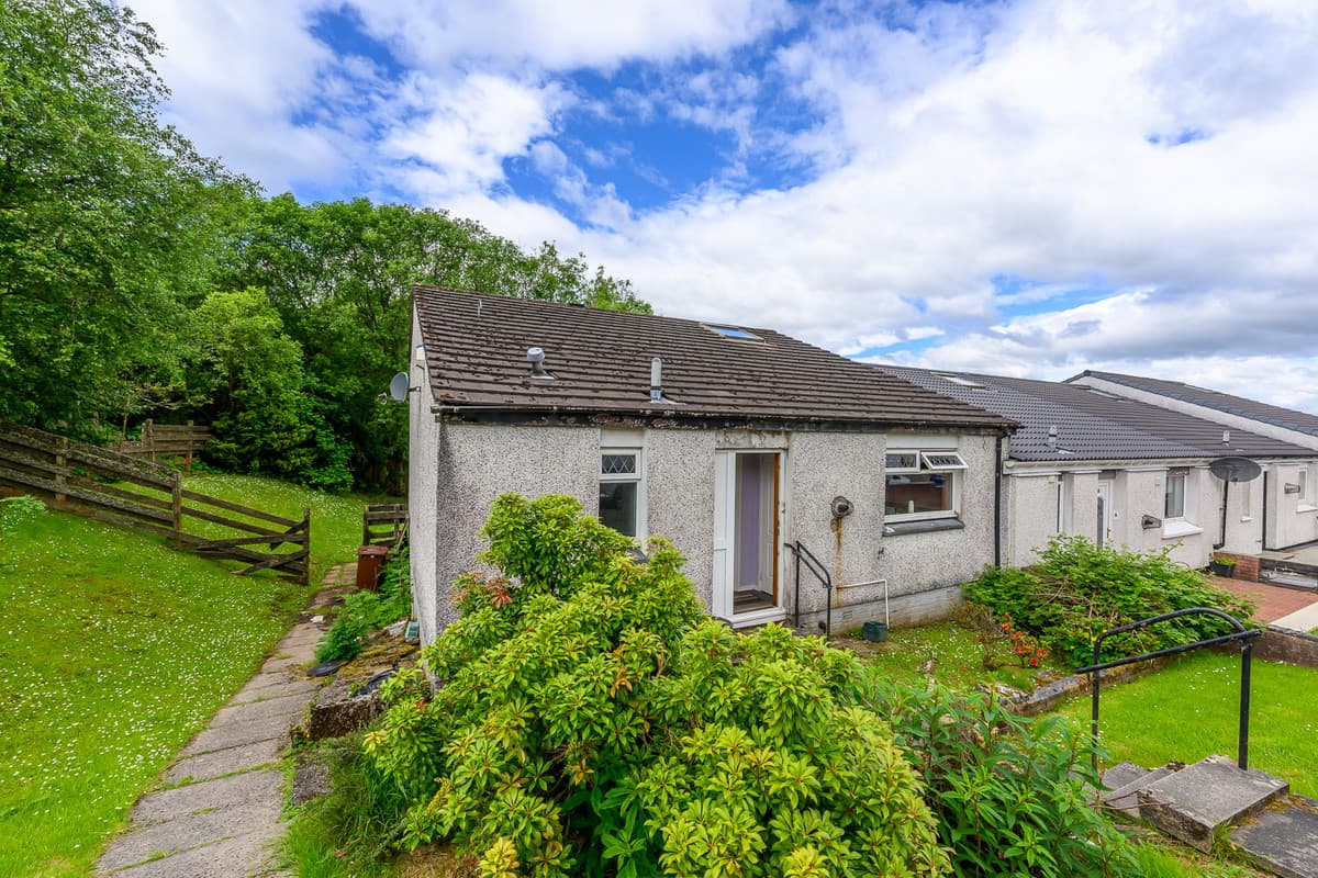 Glen Douglas Road, Greenock, Greenock, PA16 9NP