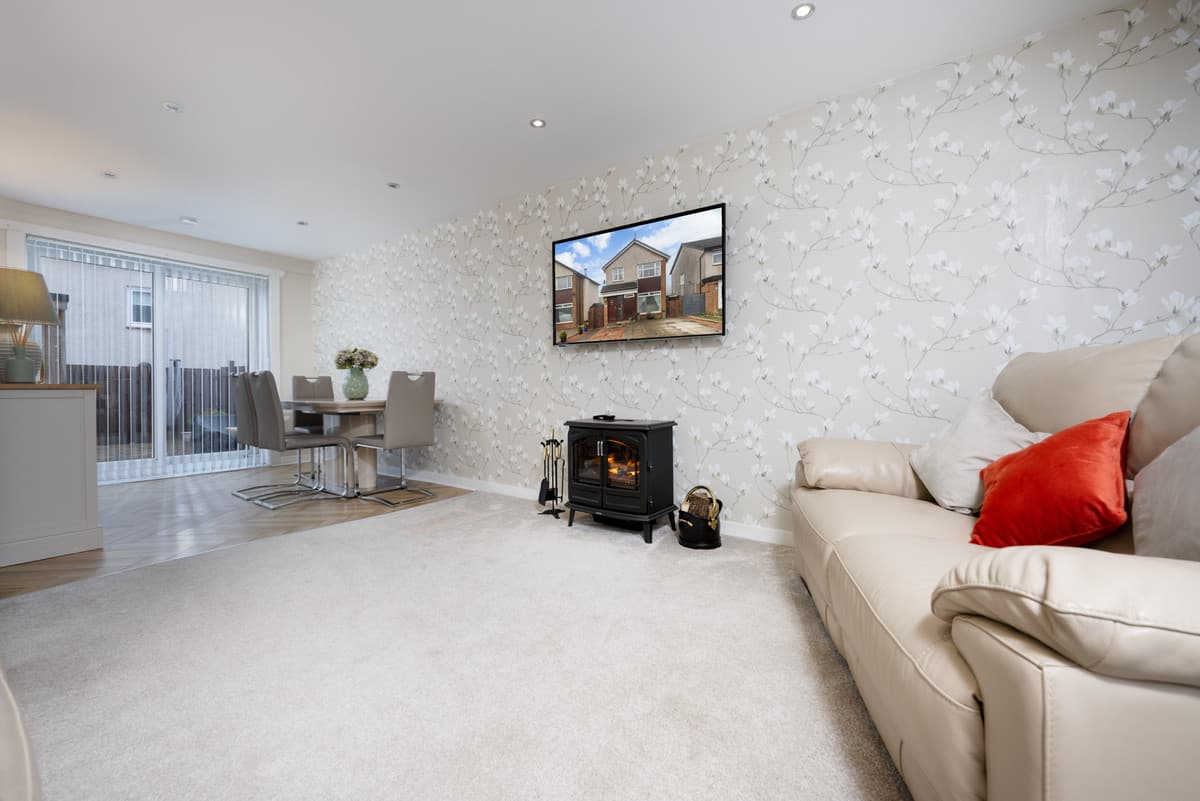 Lomond Road, Wemyss Bay, Wemyss Bay, PA18 6BE
