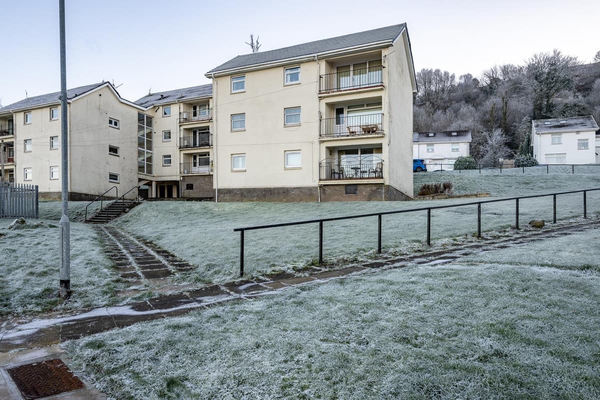 Glenhuntly Terrace, Port Glasgow, Port Glasgow, PA14 5QE