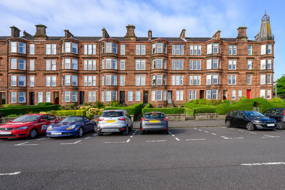 3/1 8 Sandringham Terrace Esplanade, 8 Sandringham Terrace Esplanade, Greenock, Greenock, PA16 7XL